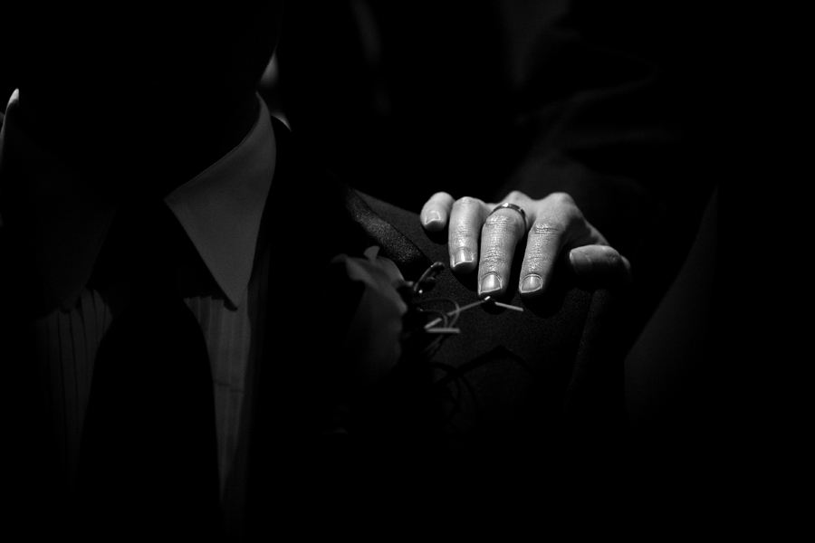 Simple Modern Wedding at Memorial Drive Presbyterian Church Houston Texas photographed by table4