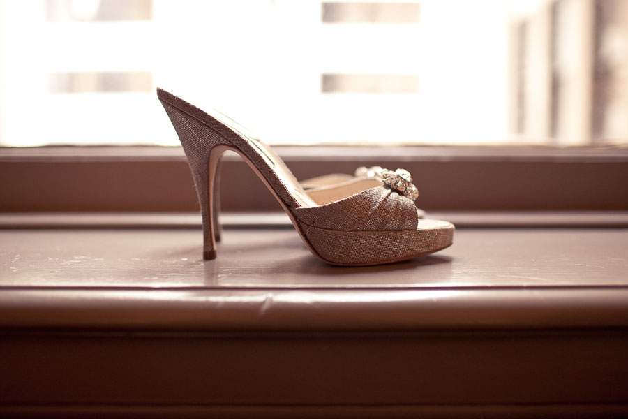 christina_steven_blog fashionable, chic, modern, fun wedding at the joule hotel dallas and tower club photographed by dallas wedding photographer table4 weddings