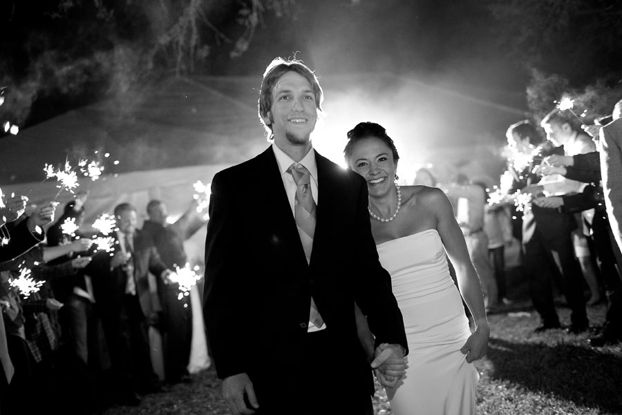 lori_matt_blog outdoor hill country wedding at hacienda del lago in austin texas by dallas wedding photographer table4
