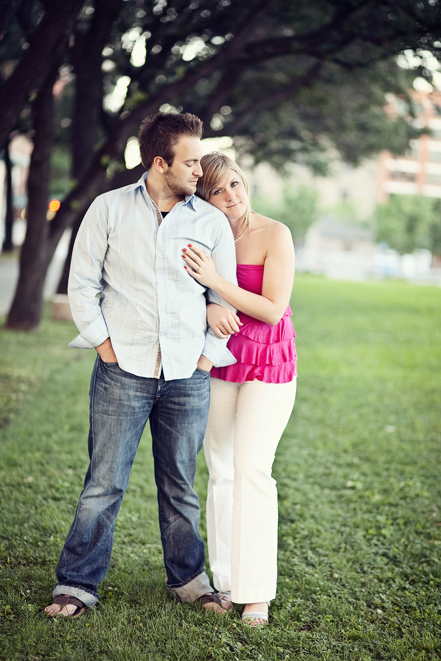 deep ellum engagement session images, fun engagement pictures in dallas, table4 photography