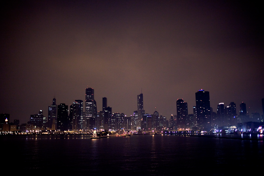 chicago wedding photographer, table 4 weddings photography, skyline, lake michigan, chicago architecture, navy pier