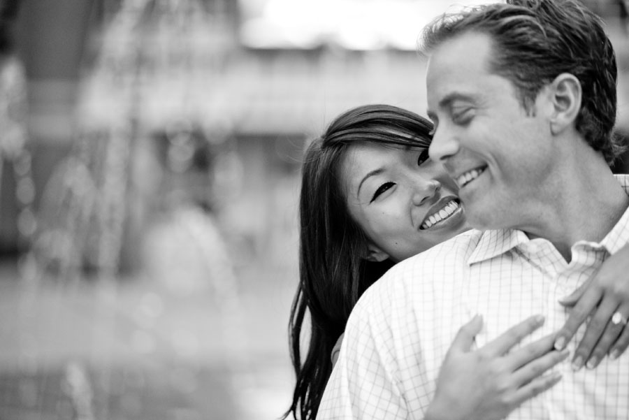 victory-park-engagement-photo