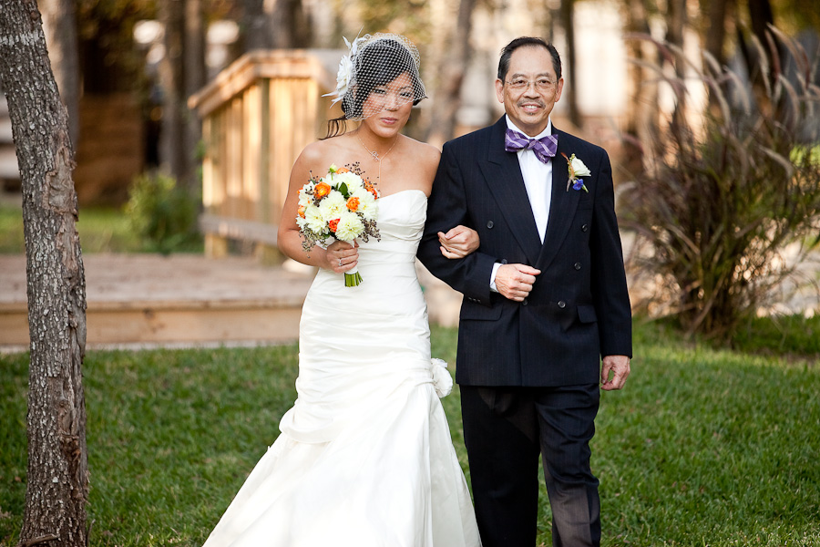 classic country outdoor wedding ceremony at texas old town kyle photographed by table4