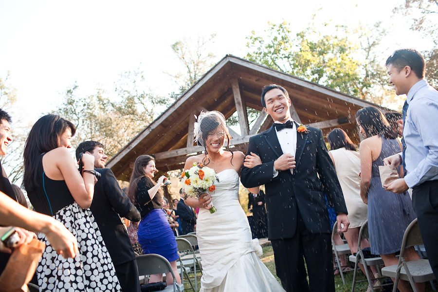 classic country outdoor wedding ceremony at texas old town kyle photographed by table4