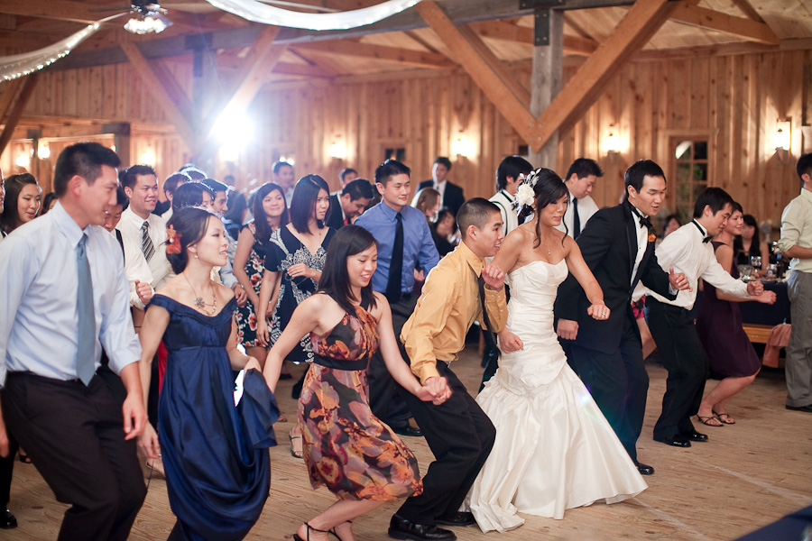 classic country outdoor wedding ceremony at texas old town kyle photographed by table4