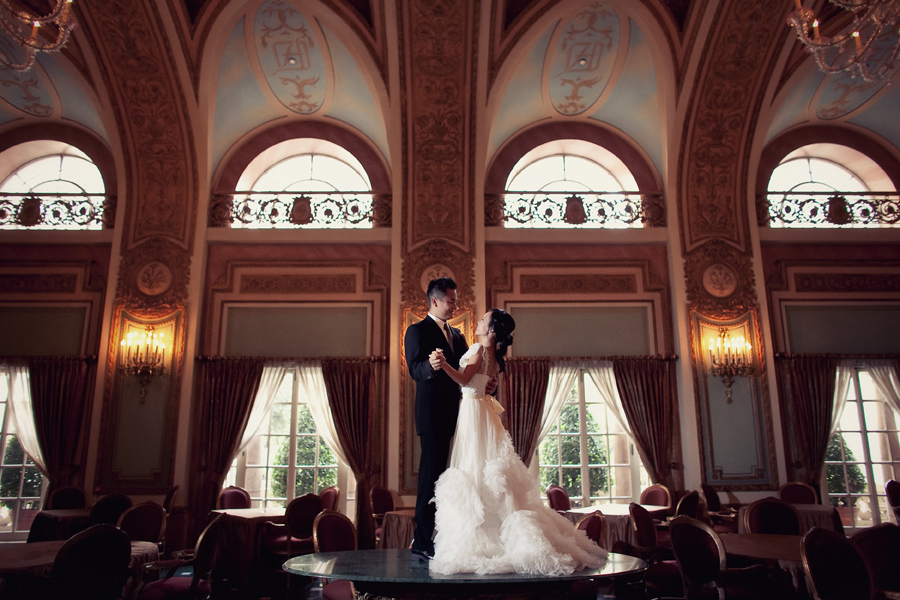 classic and elegant bridal session at adolphus hotel downtown dallas texas photographed by table4