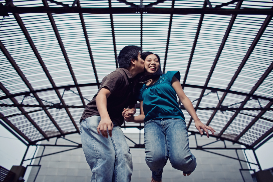 fun, fresh engagement photos at smu and mockingbird station photographed by dallas wedding photographers table4 weddings