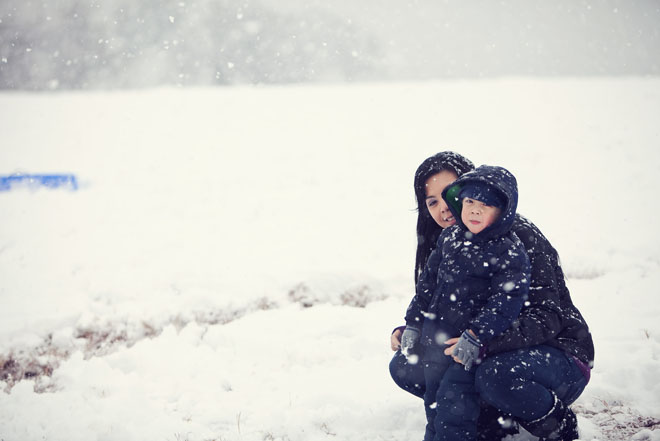 dallas snow day in february 2010 photos at white rock lake by jason huang of table4 weddings