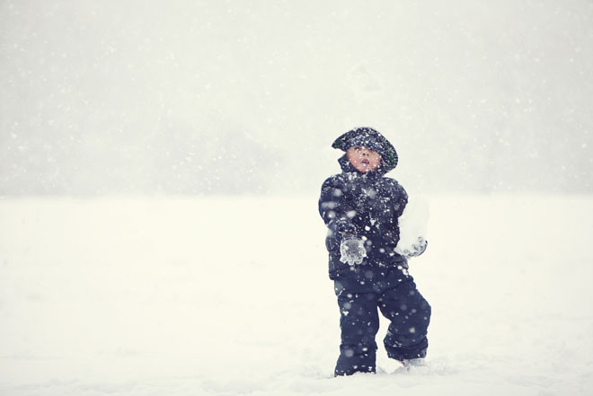 dallas snow day in february 2010 photos at white rock lake by jason huang of table4 weddings