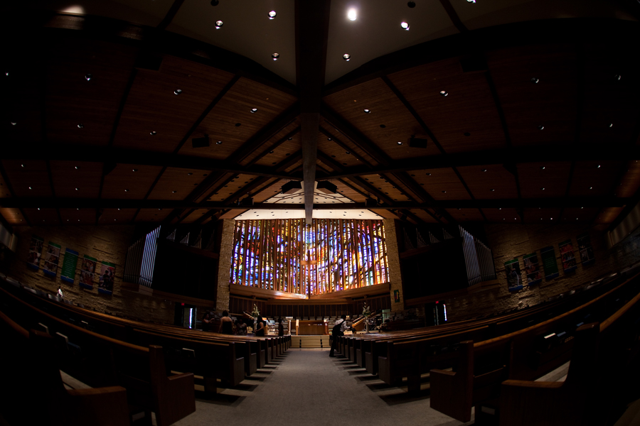 Simple Modern Wedding at Memorial Drive Presbyterian Church Houston Texas photographed by table4