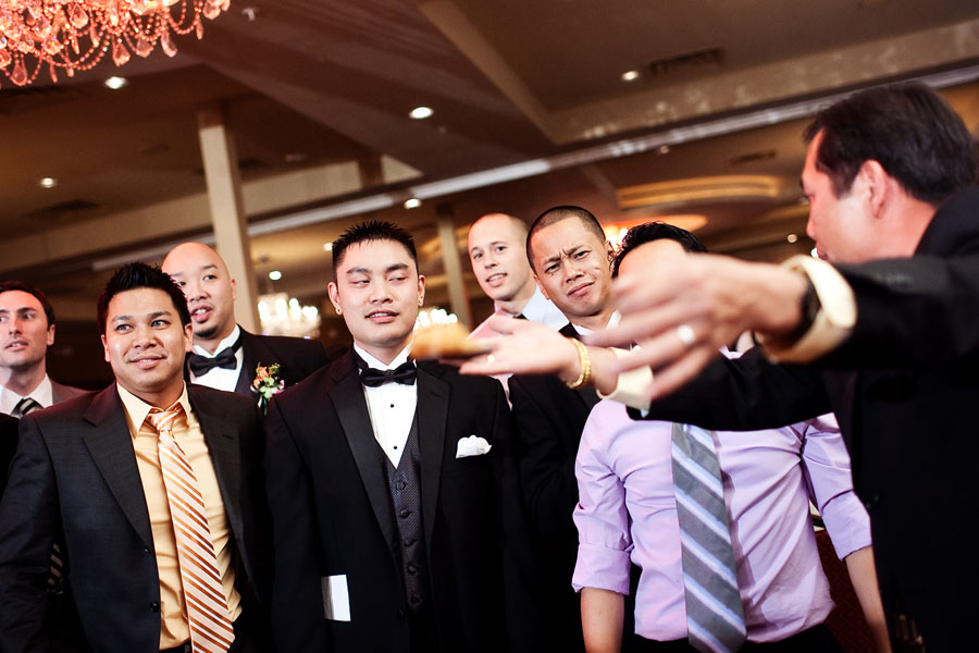 classic elegant wedding at the driskill hotel in downtown austin photographed by austin wedding photographer table4 weddings