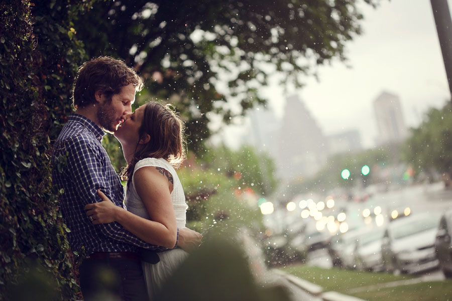 south congress engagement photography by austin wedding photographer table4