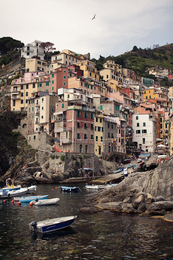 riomaggiore italy, cinque terre