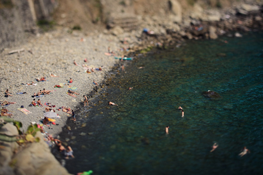 riomaggiore italy, cinque terre beach