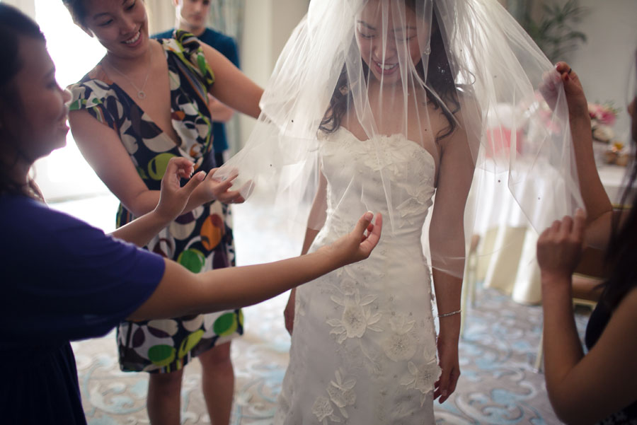 glamorous uptown luxury wedding at the crescent hotel in dallas by table4 photography