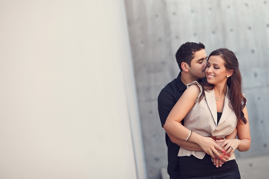 dallas performing arts center engagement photos by dallas photographer table4