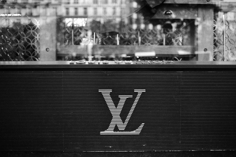 louis vuitton store paris