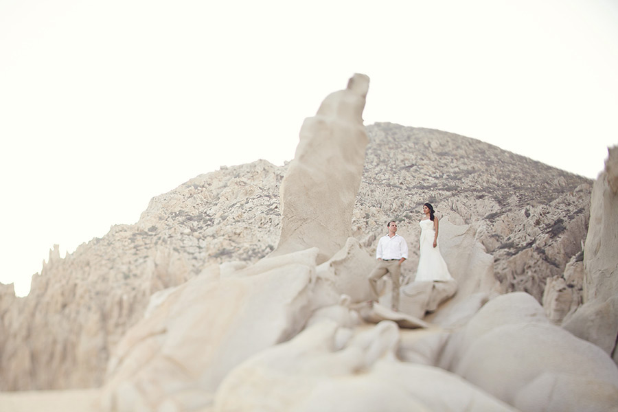 lovers beach cabo san lucas wedding images