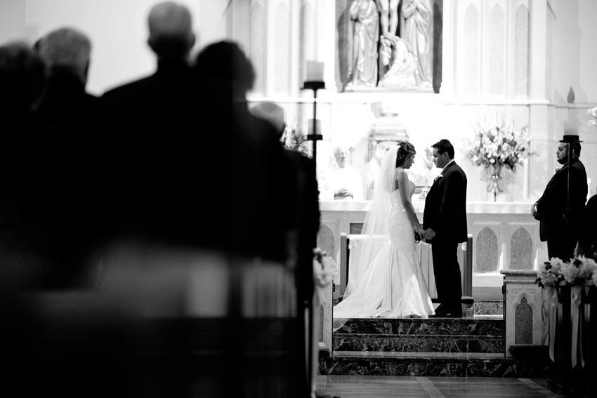 classic modern st. thomas aquinas wedding by dallas wedding photographer table4