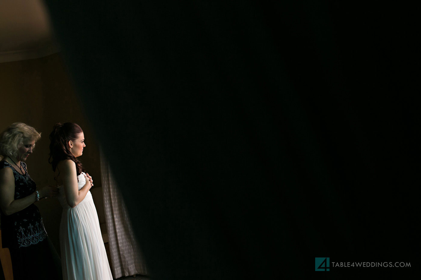 atlantis bahamas beach wedding during hurricane sandy