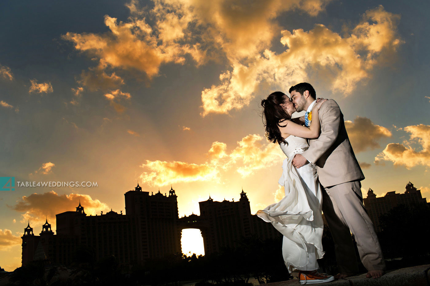 atlantis bahamas beach wedding during hurricane sandy