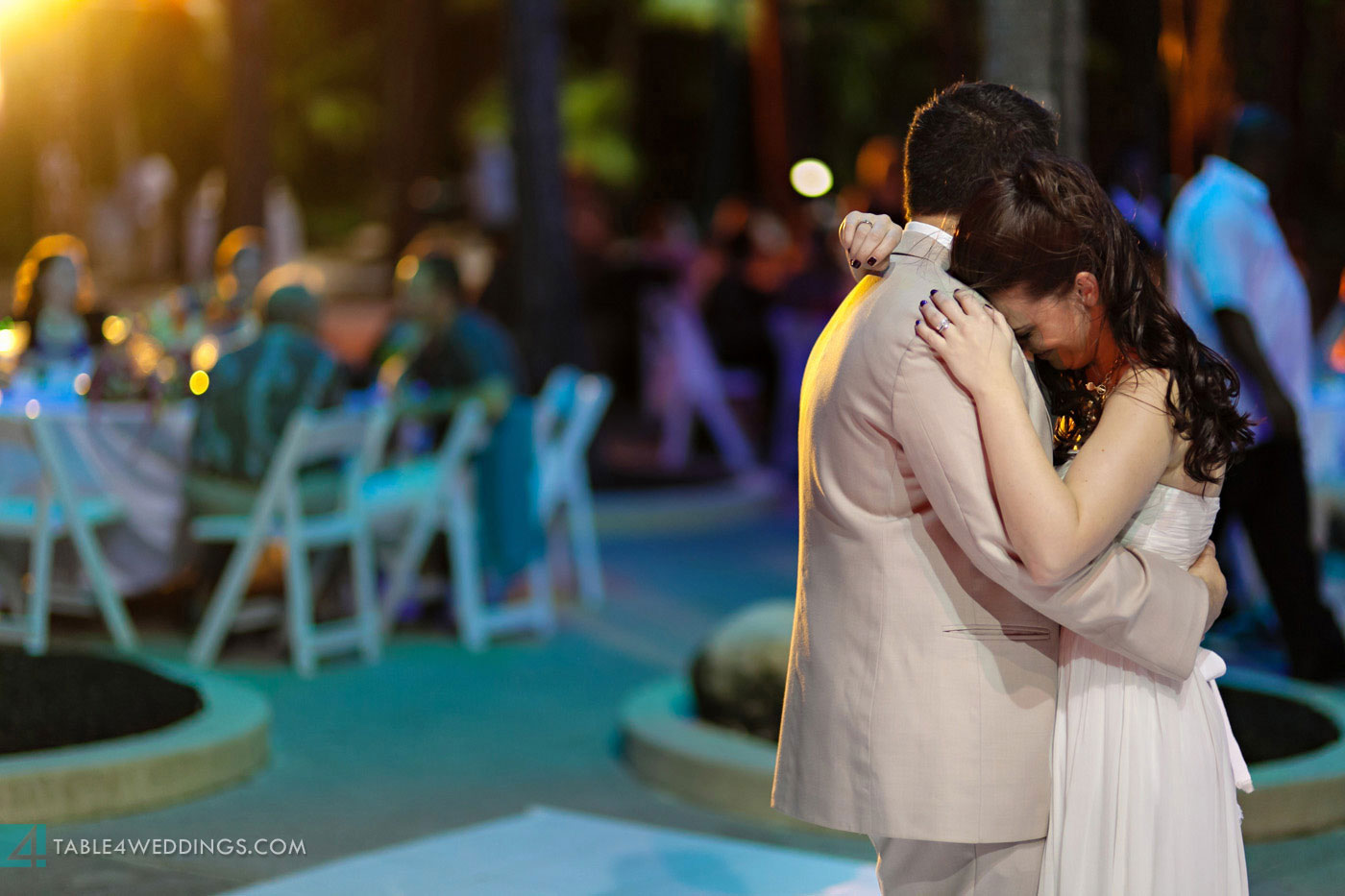 atlantis bahamas beach wedding during hurricane sandy