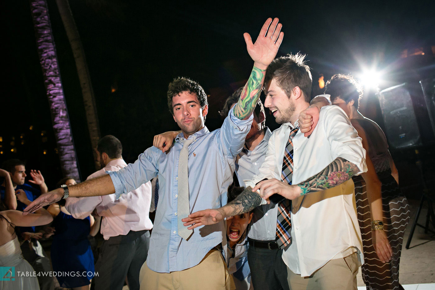 atlantis bahamas beach wedding during hurricane sandy