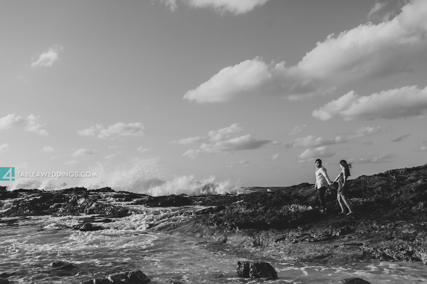 atlantis bahamas beach wedding during hurricane sandy