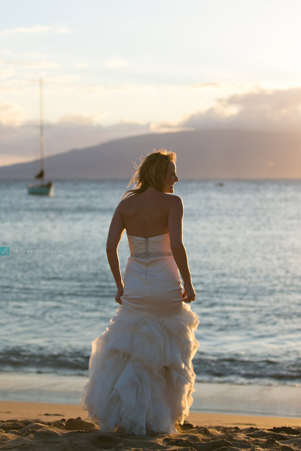 vera wang trash the dress, maui beach wedding shoot, maui wedding photography