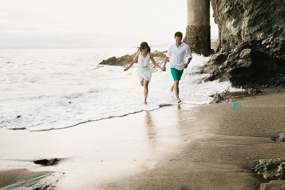 003 table4 best of 2013 engagement photos running on laguna beach