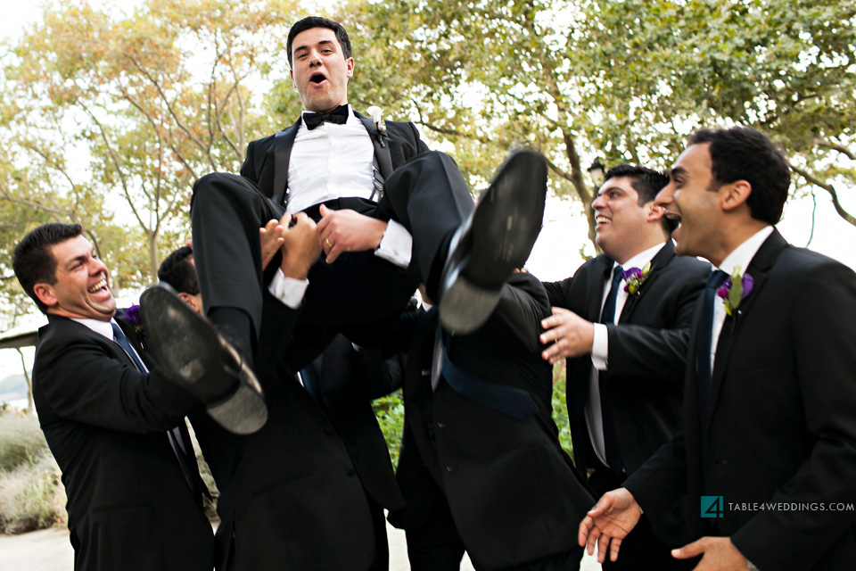 battery park nyc groomsmen bridesmaids photo