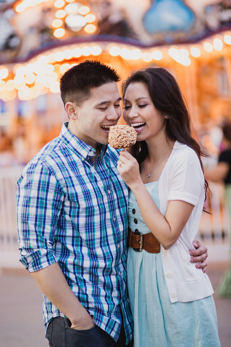 belmont park san diego carnival games engagement photo by wedding photographer jason huang table4 weddings