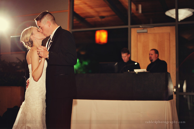 dallas arboretum wedding picture