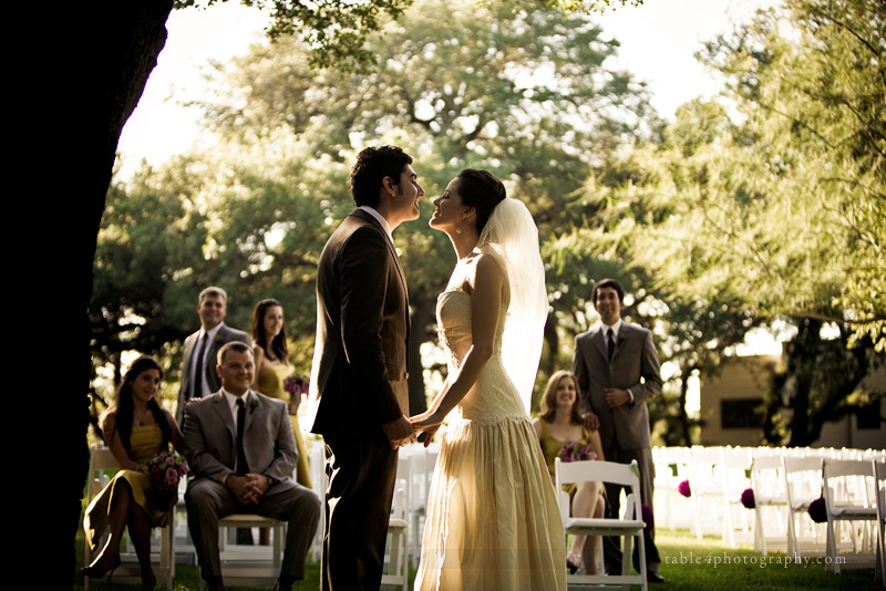 austin wedding picture, mercury hall wedding picture, outdoor wedding