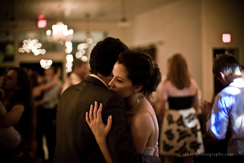 austin wedding picture, mercury hall wedding picture, outdoor wedding