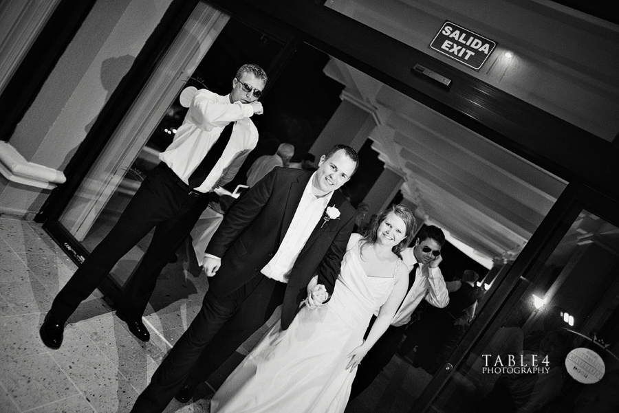 moon palace, cancun, mexico wedding images, beach wedding party picture