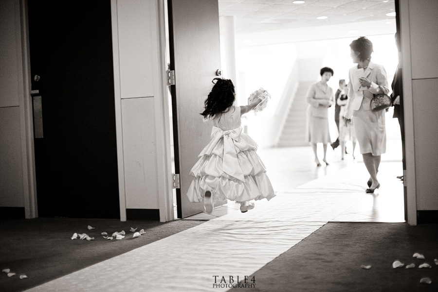 flower girl wedding image