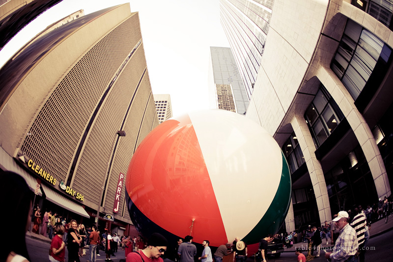 carnival cruise biggest beach ball picture