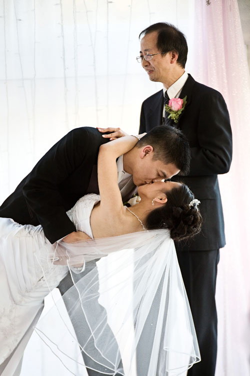 first kiss wedding image at anabelle mansion